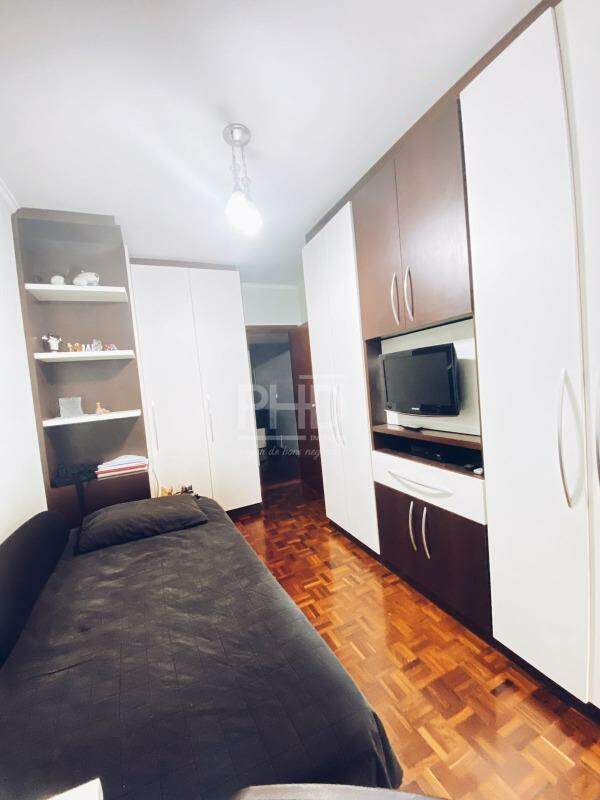 Apartamento à venda com 3 quartos, 127m² - Foto 14