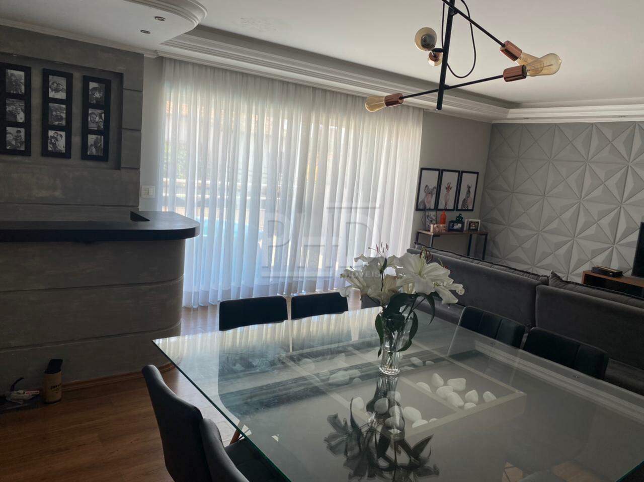 Sobrado à venda com 3 quartos, 260m² - Foto 4