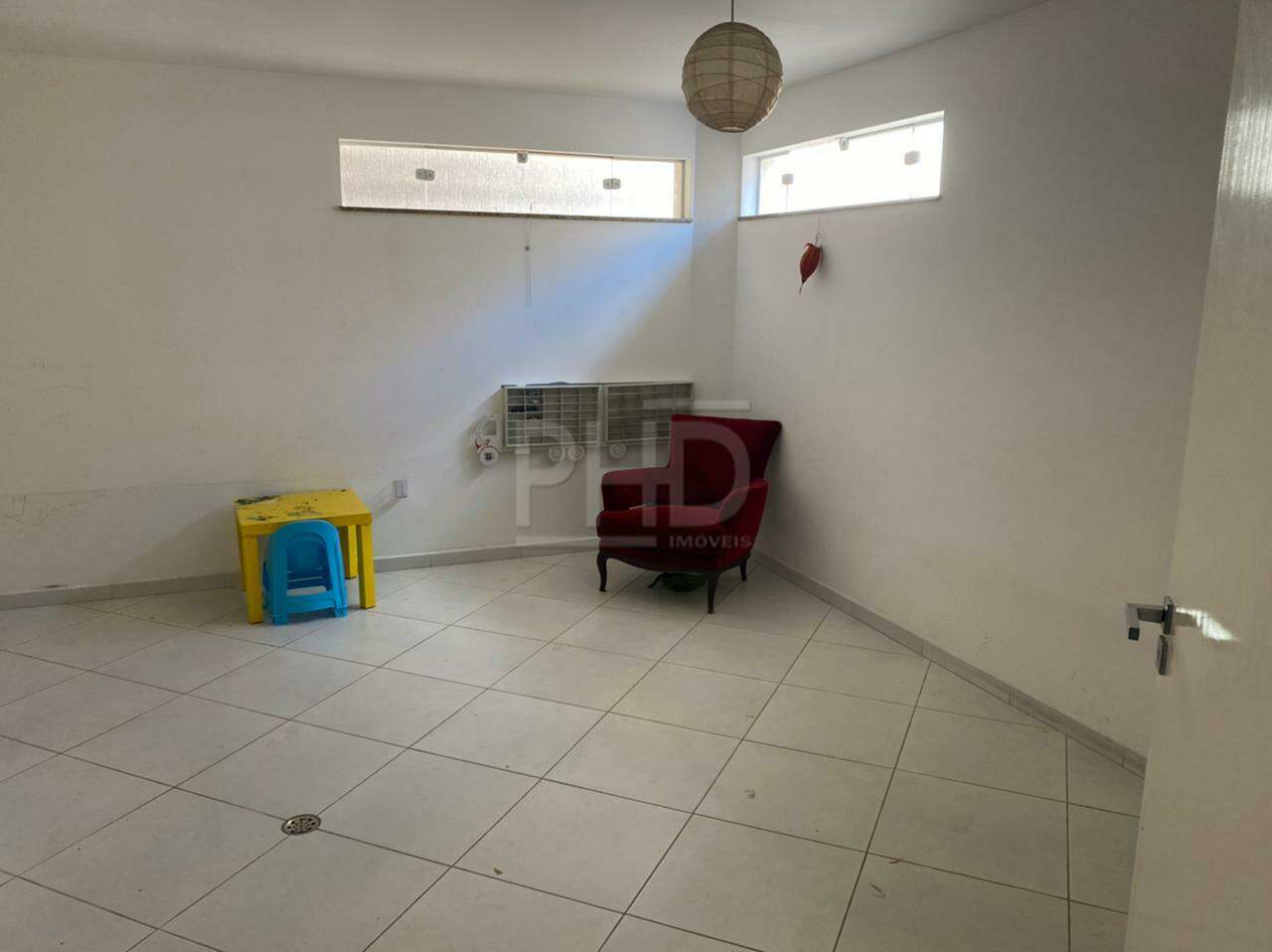 Sobrado à venda com 3 quartos, 260m² - Foto 13