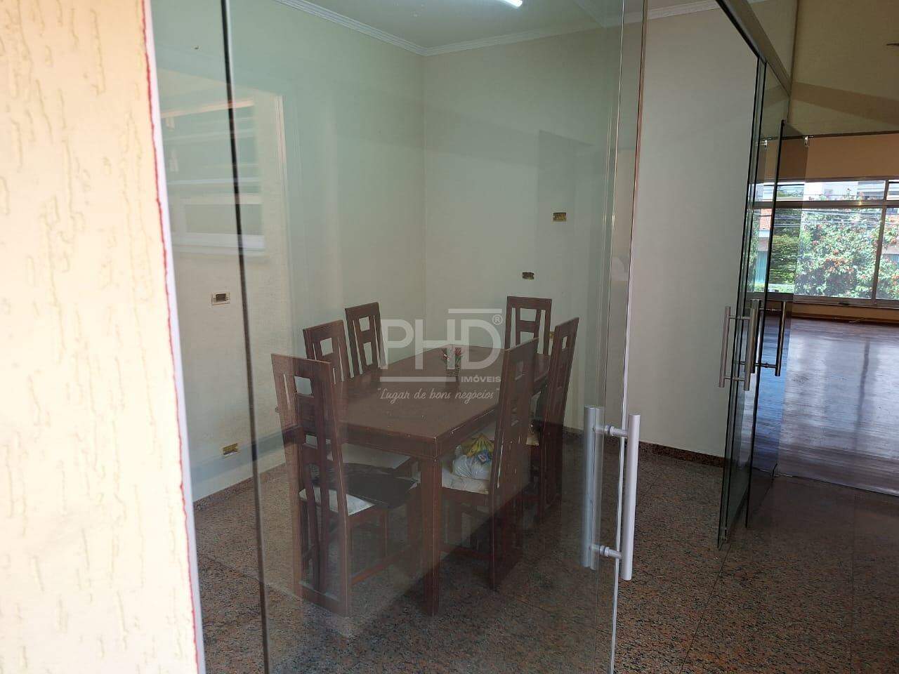 Casa à venda com 4 quartos, 350m² - Foto 26