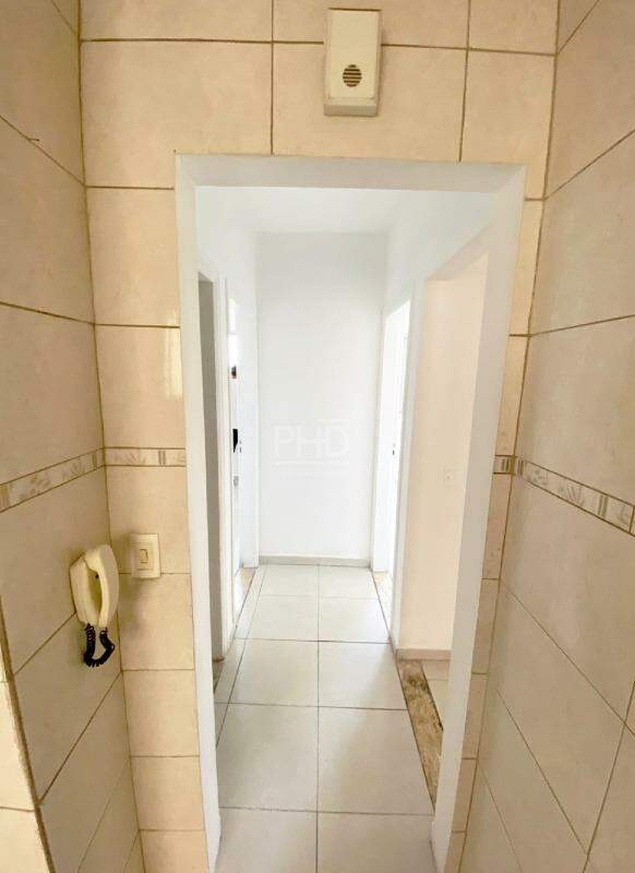 Apartamento para alugar com 2 quartos, 51m² - Foto 4