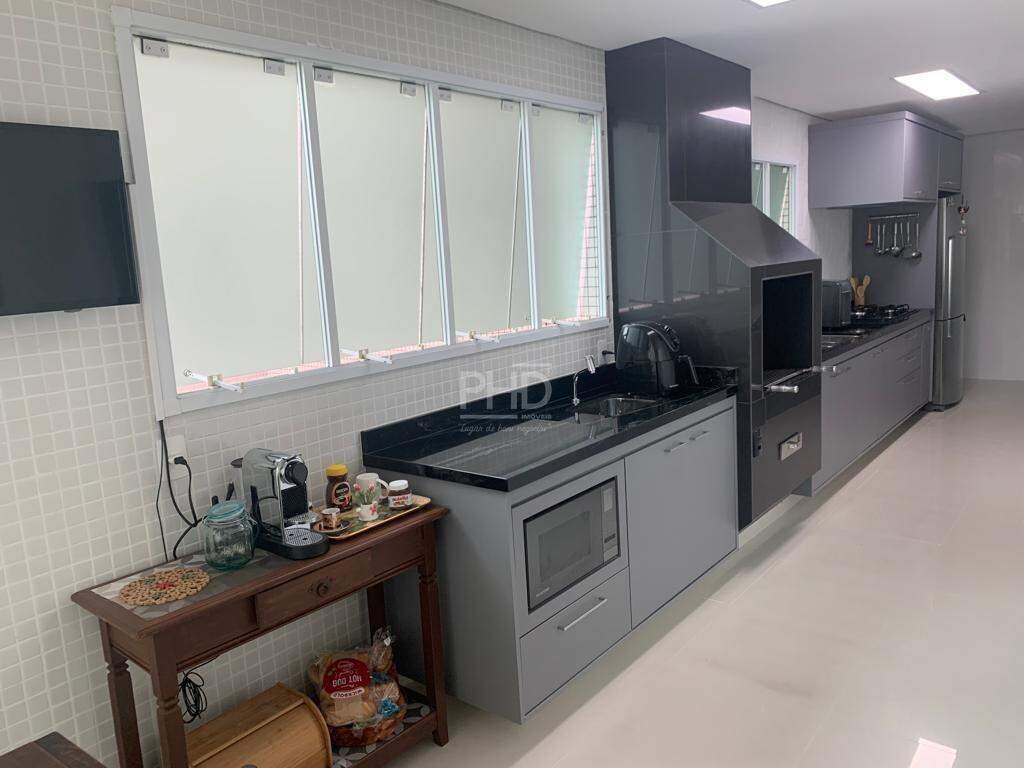 Apartamento à venda com 3 quartos, 150m² - Foto 11