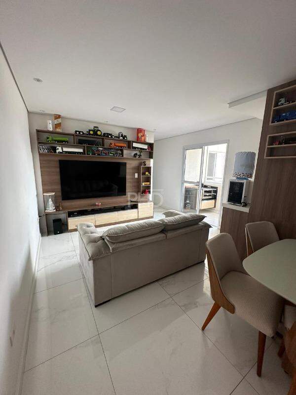 Apartamento à venda com 3 quartos, 68m² - Foto 4