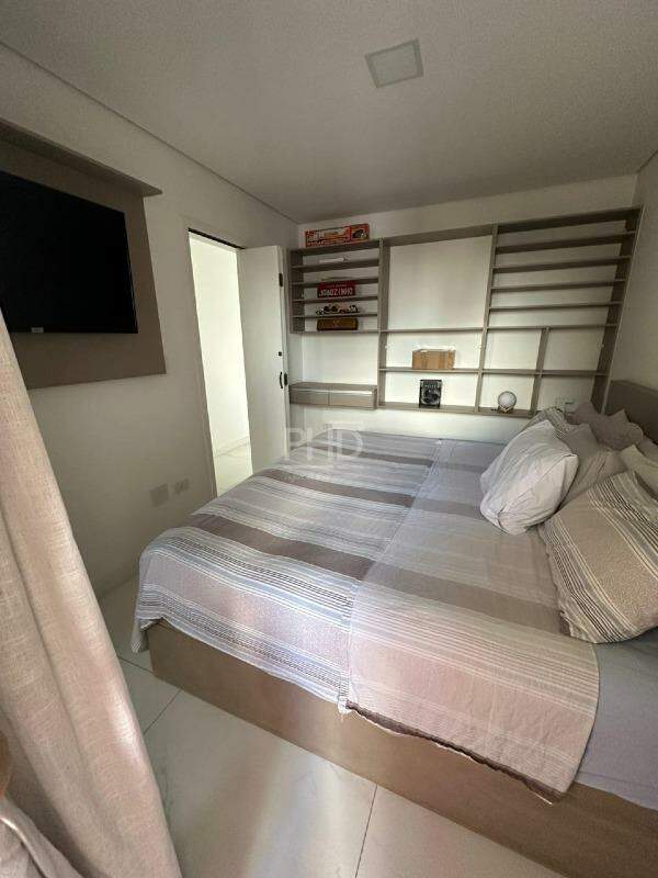 Apartamento à venda com 3 quartos, 68m² - Foto 19