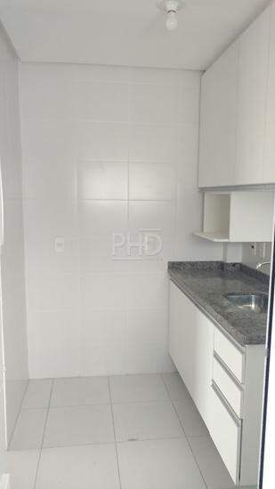 Apartamento à venda com 2 quartos, 60m² - Foto 6