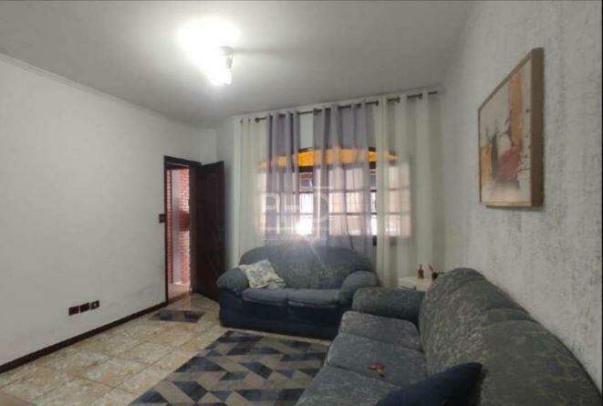 Sobrado à venda com 3 quartos, 200m² - Foto 3