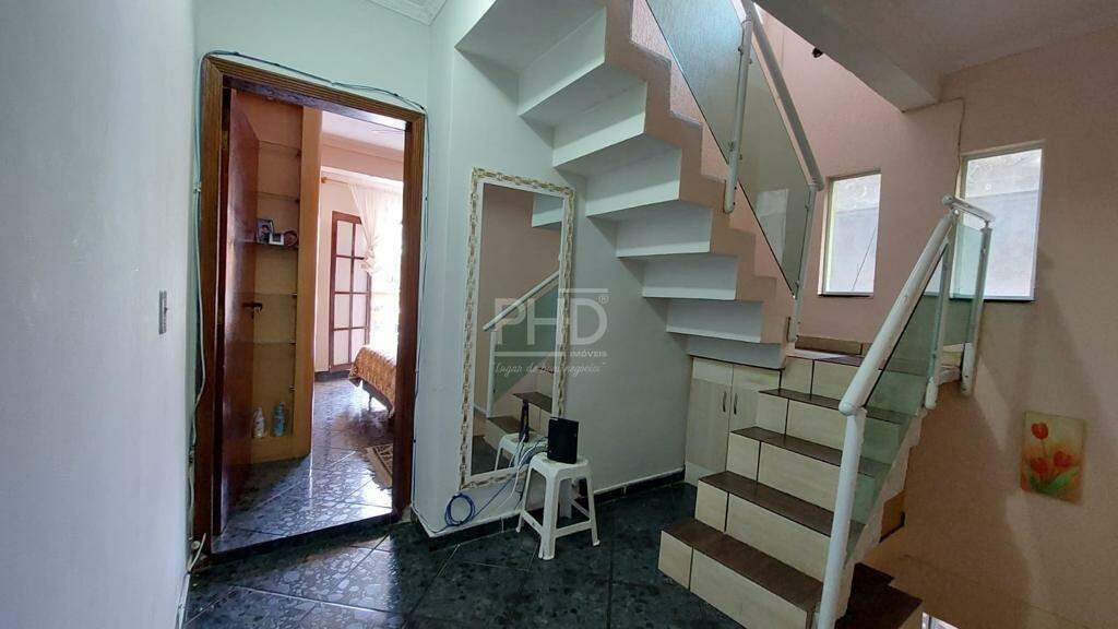 Sobrado à venda com 3 quartos, 256m² - Foto 13