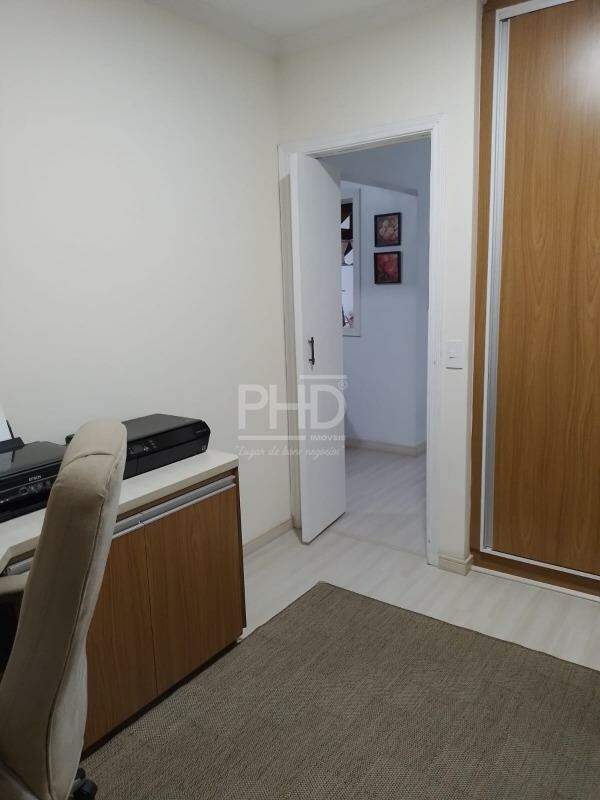 Sobrado à venda com 4 quartos, 227m² - Foto 17