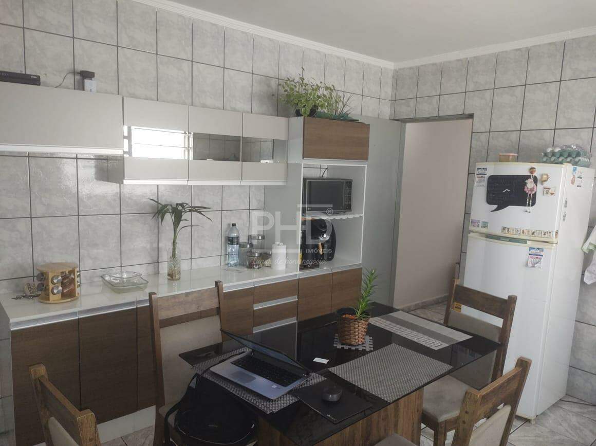 Casa à venda com 2 quartos, 125m² - Foto 5