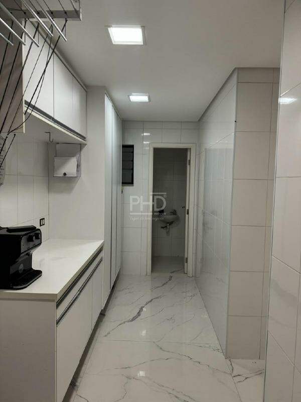 Apartamento à venda com 4 quartos, 177m² - Foto 36