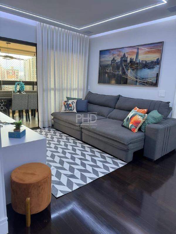 Apartamento à venda com 4 quartos, 177m² - Foto 3