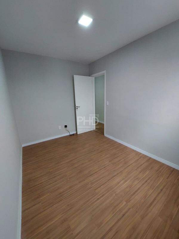 Apartamento à venda com 2 quartos, 56m² - Foto 8