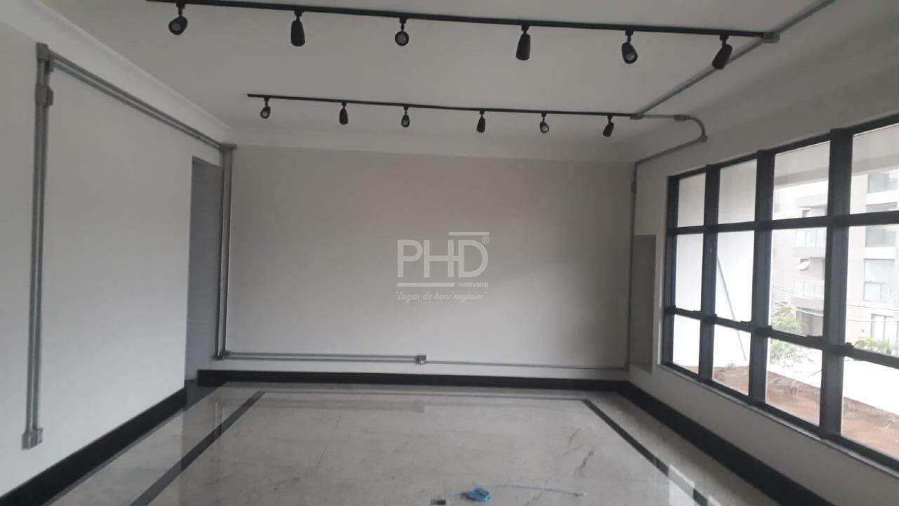 Prédio Inteiro para alugar, 823m² - Foto 2