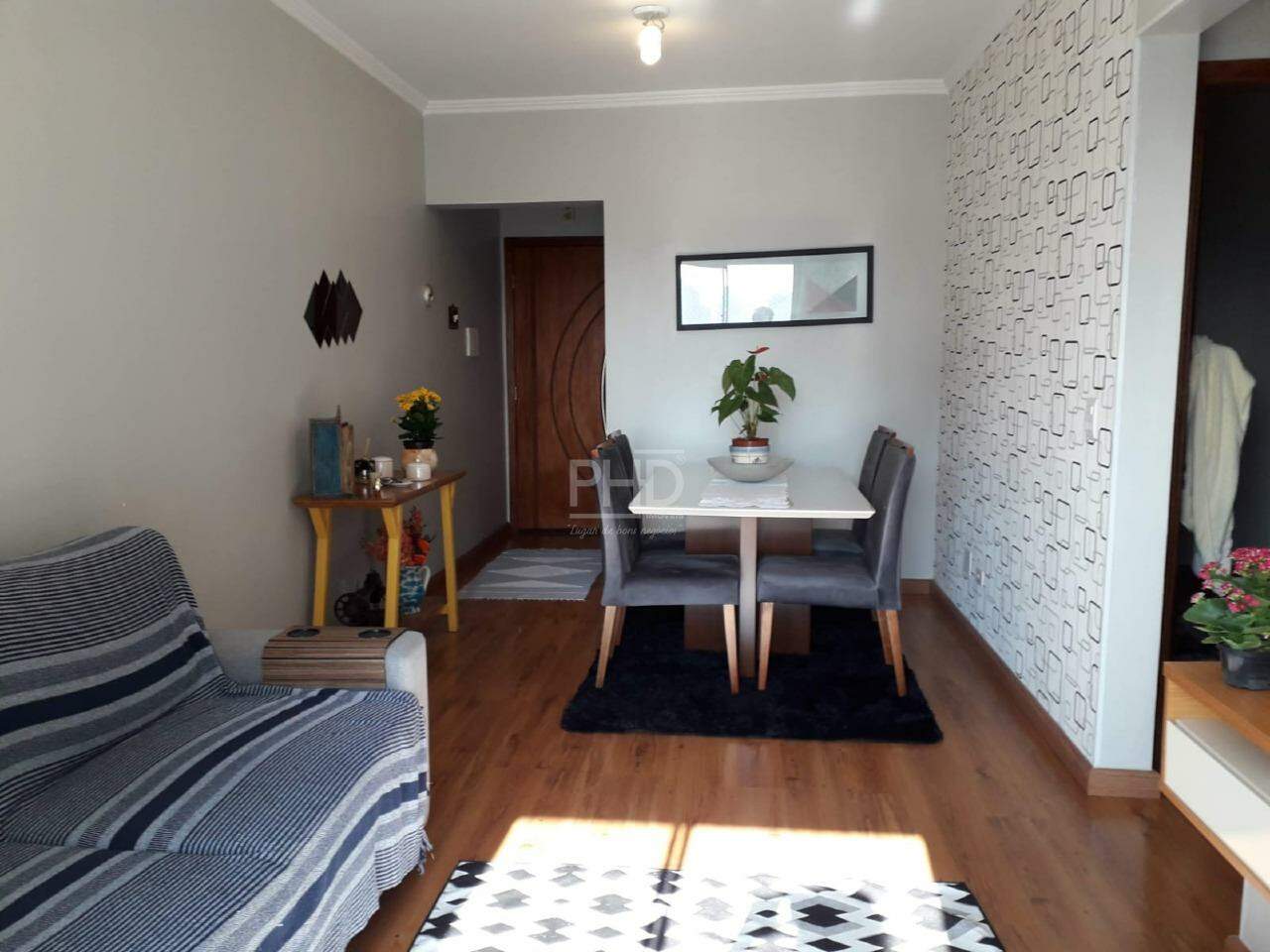 Apartamento à venda com 2 quartos, 70m² - Foto 10