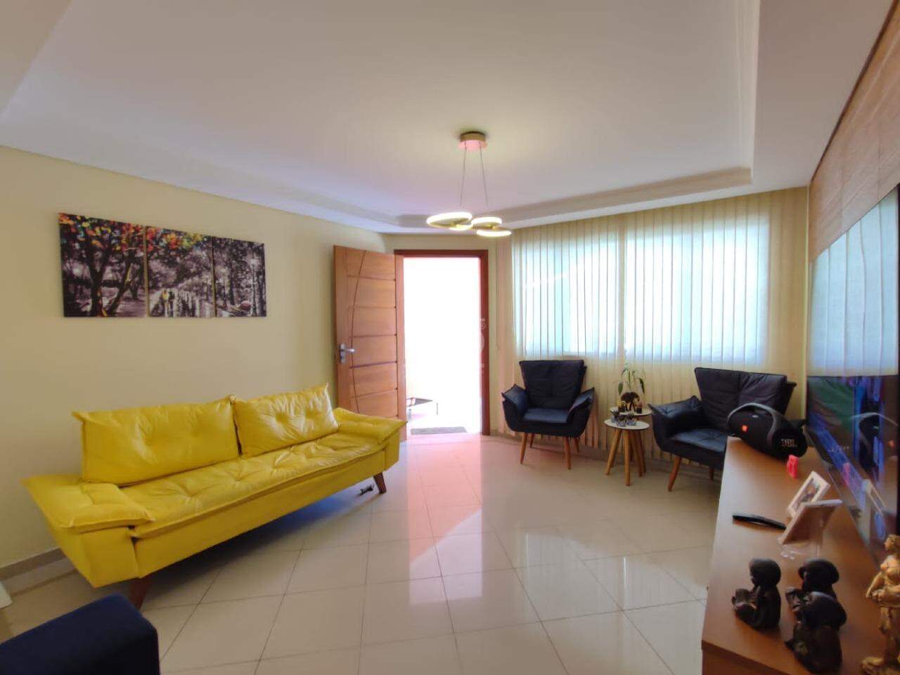 Sobrado à venda com 3 quartos, 168m² - Foto 1