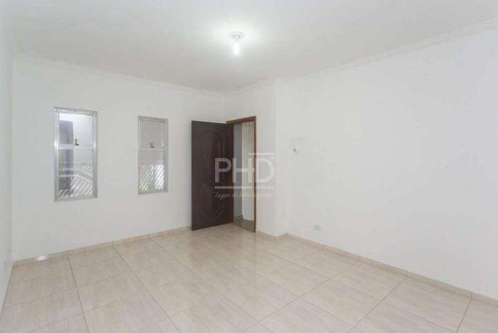 Sobrado para alugar com 2 quartos, 130m² - Foto 2