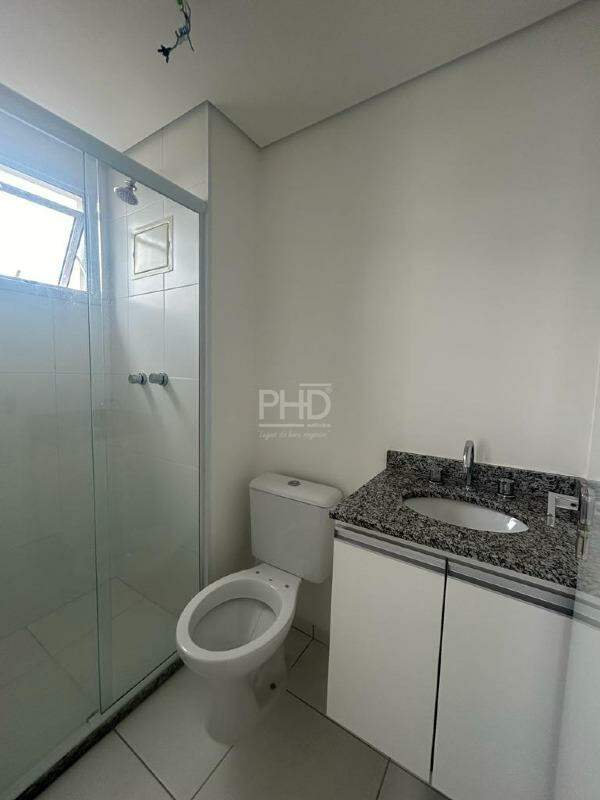 Apartamento à venda com 2 quartos, 68m² - Foto 24