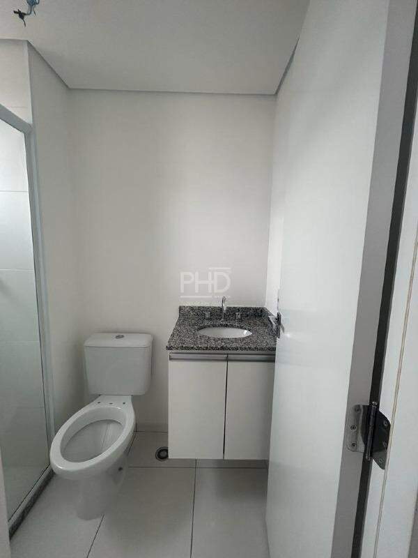 Apartamento à venda com 2 quartos, 68m² - Foto 23