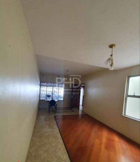 Sobrado à venda com 3 quartos, 169m² - Foto 1