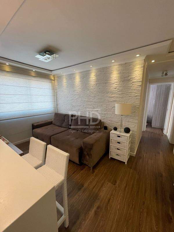 Apartamento à venda com 2 quartos, 47m² - Foto 4