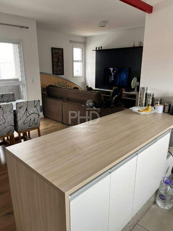 Apartamento à venda com 2 quartos, 74m² - Foto 7