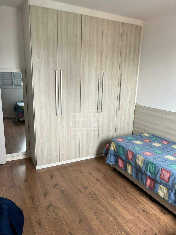 Apartamento à venda com 2 quartos, 74m² - Foto 8