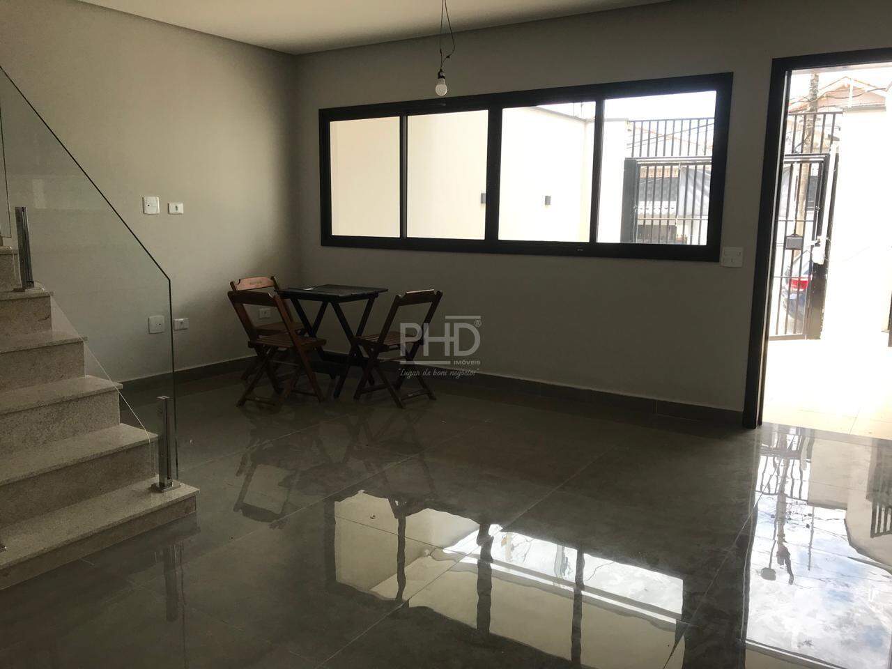 Sobrado à venda com 3 quartos, 130m² - Foto 1