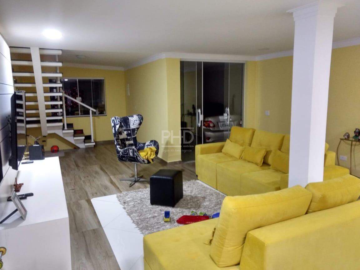 Sobrado à venda com 3 quartos, 222m² - Foto 2