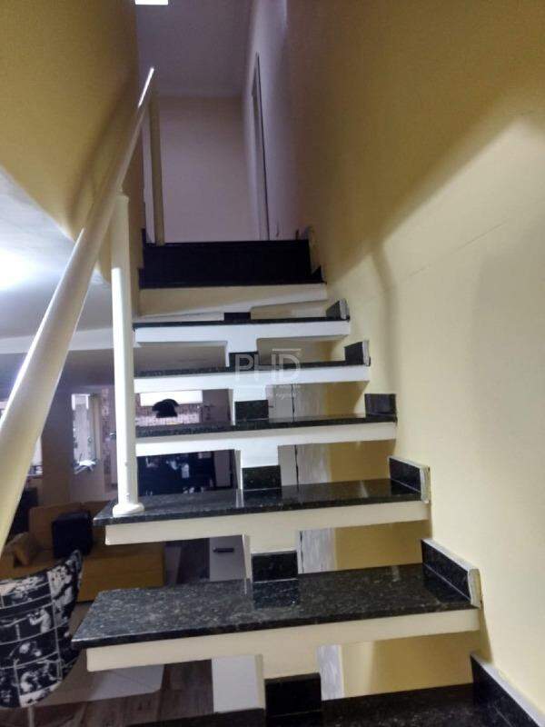 Sobrado à venda com 3 quartos, 222m² - Foto 9