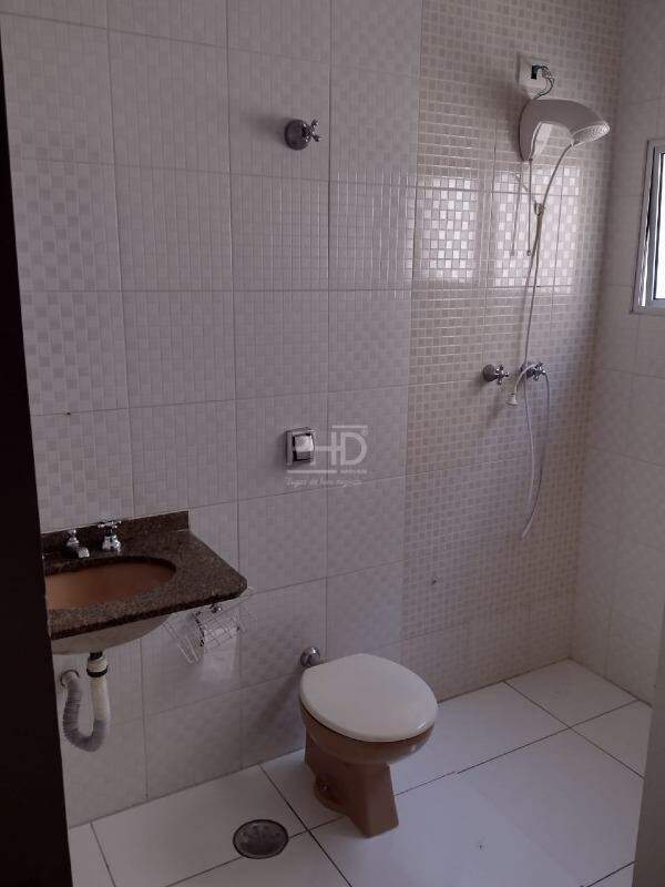 Sobrado à venda com 3 quartos, 254m² - Foto 12