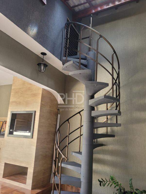 Sobrado à venda com 3 quartos, 282m² - Foto 29