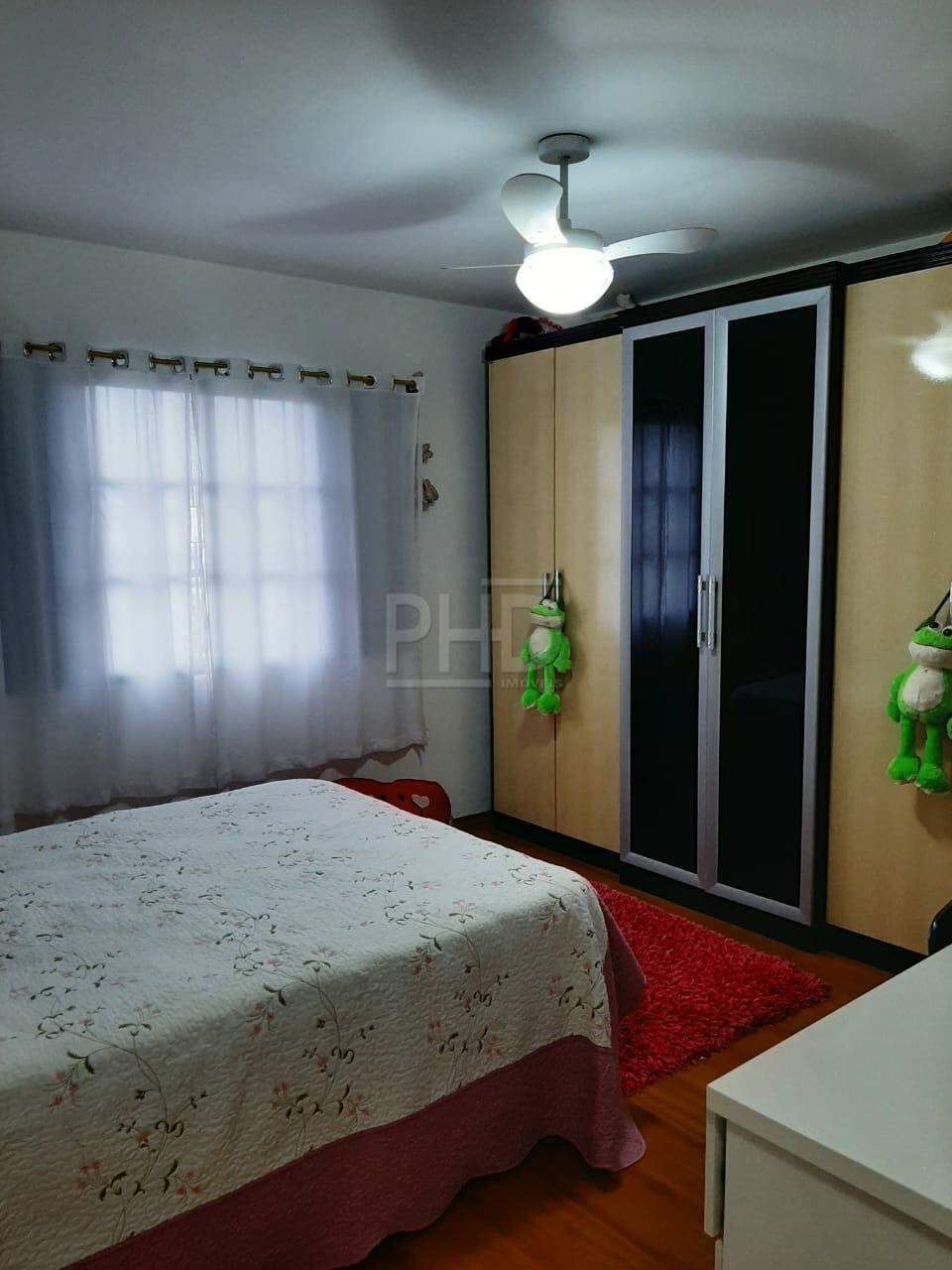 Apartamento à venda com 3 quartos, 142m² - Foto 14