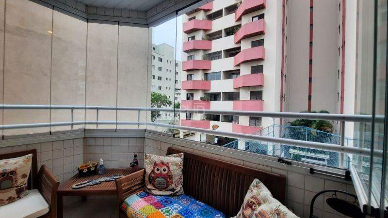 Apartamento à venda com 2 quartos, 70m² - Foto 6