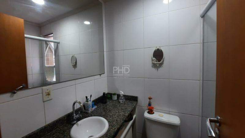 Apartamento à venda com 2 quartos, 70m² - Foto 23