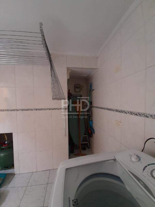 Sobrado à venda com 3 quartos, 272m² - Foto 19