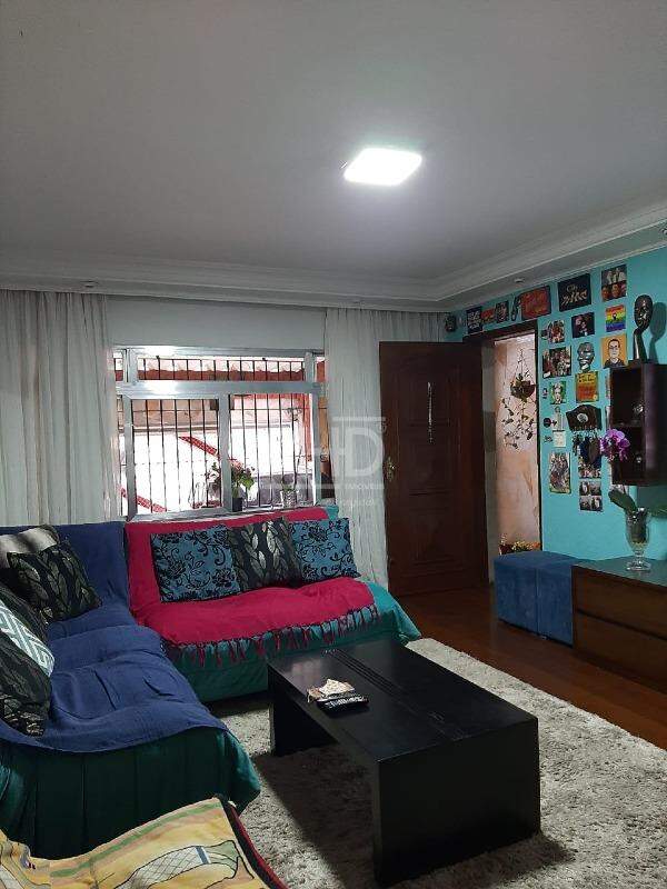 Sobrado à venda com 3 quartos, 272m² - Foto 2