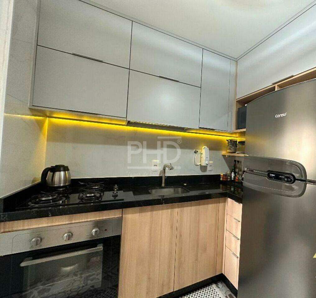 Apartamento à venda com 2 quartos, 69m² - Foto 9