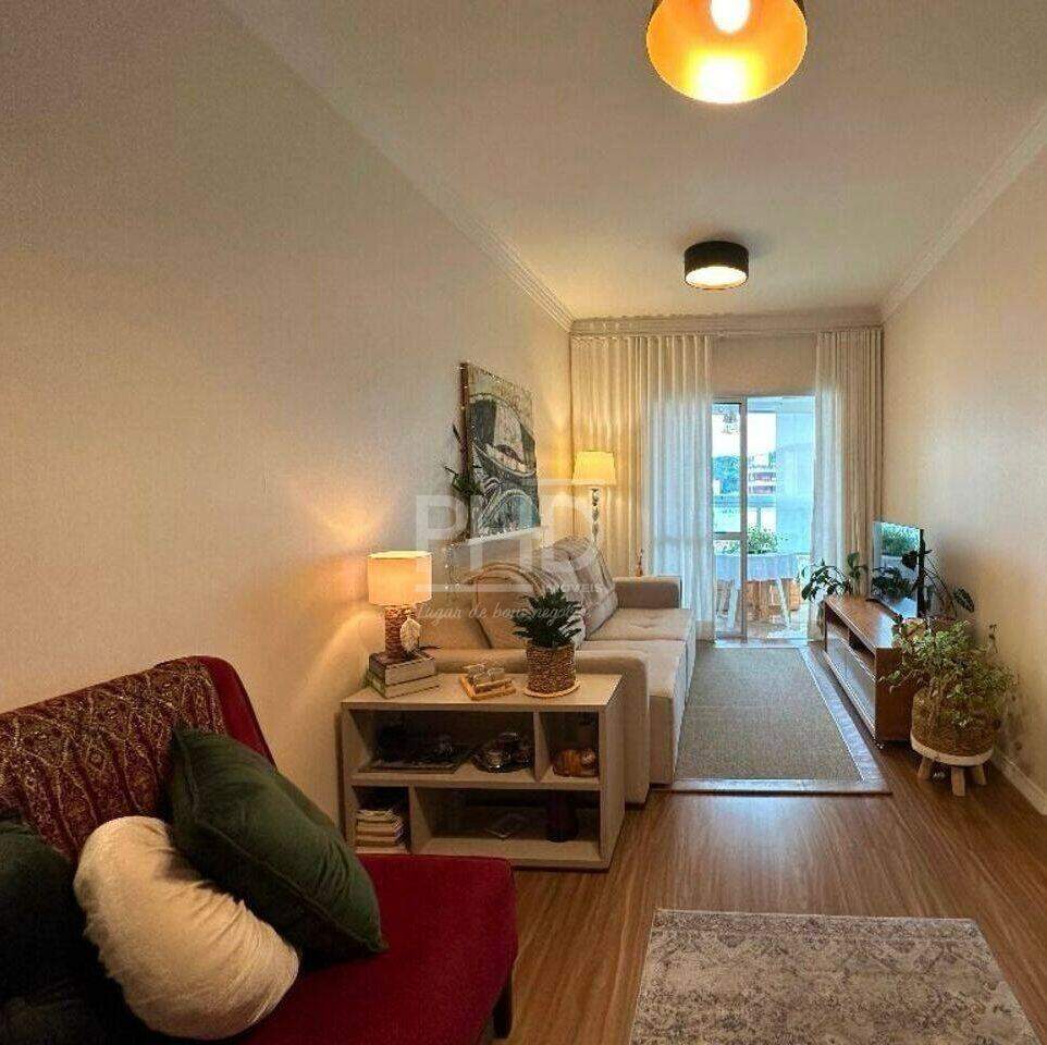 Apartamento à venda com 2 quartos, 69m² - Foto 3