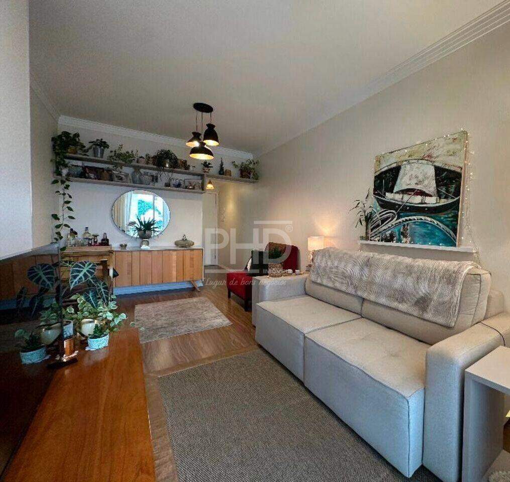 Apartamento à venda com 2 quartos, 69m² - Foto 1