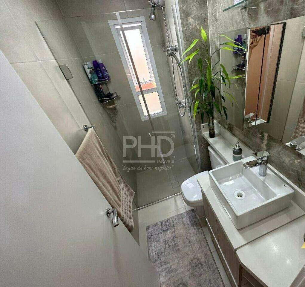 Apartamento à venda com 2 quartos, 69m² - Foto 18