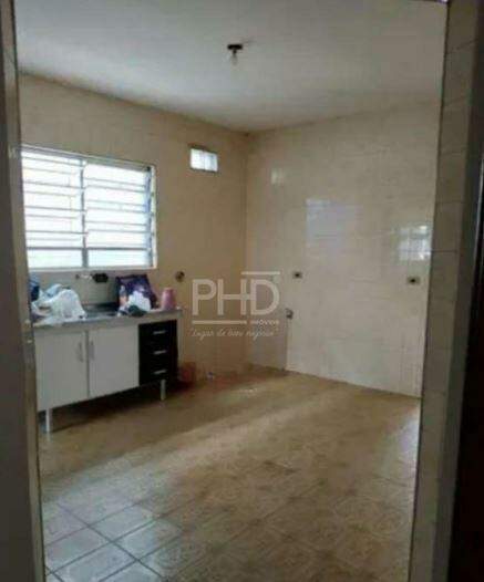 Casa à venda com 3 quartos, 250m² - Foto 5