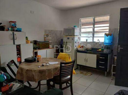 Casa à venda com 3 quartos, 250m² - Foto 6