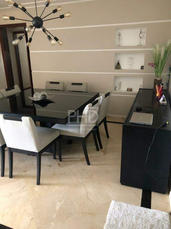 Apartamento à venda com 3 quartos, 140m² - Foto 7