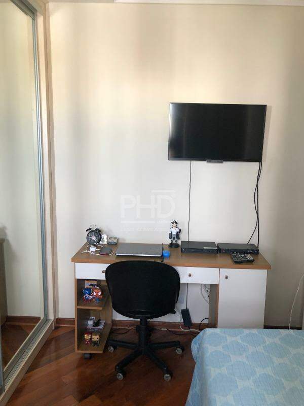 Apartamento à venda com 3 quartos, 140m² - Foto 22