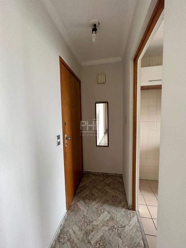 Apartamento à venda com 2 quartos, 51m² - Foto 4