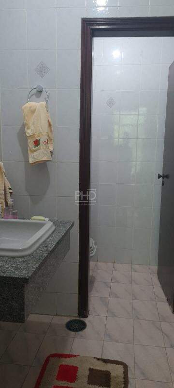 Sobrado à venda com 3 quartos, 358m² - Foto 24