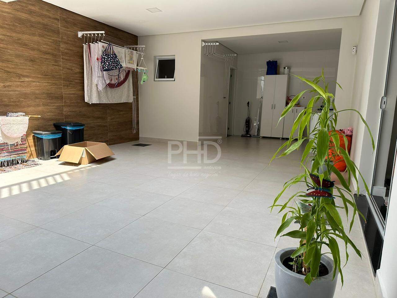 Sobrado à venda com 3 quartos, 330m² - Foto 25