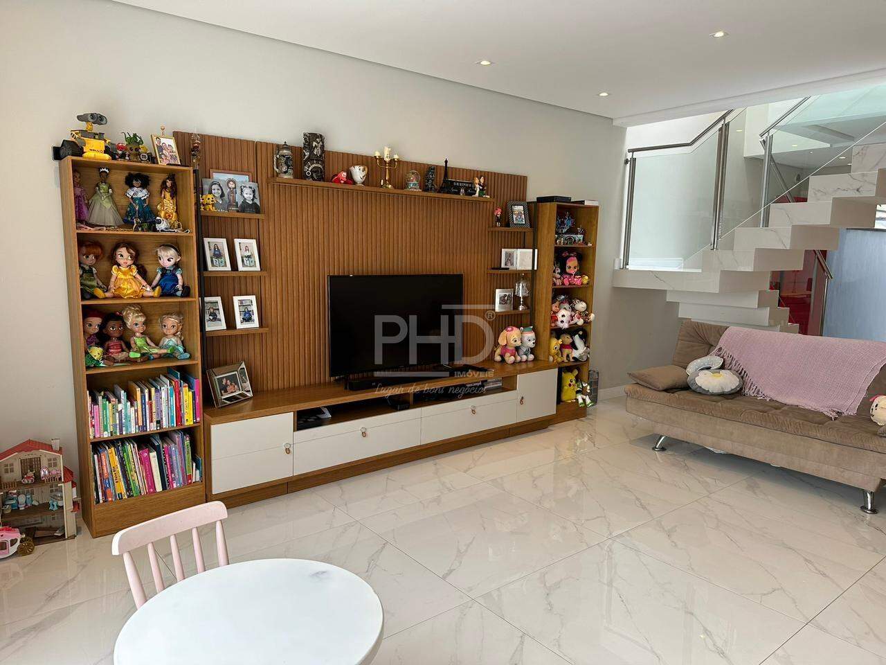 Sobrado à venda com 3 quartos, 330m² - Foto 5