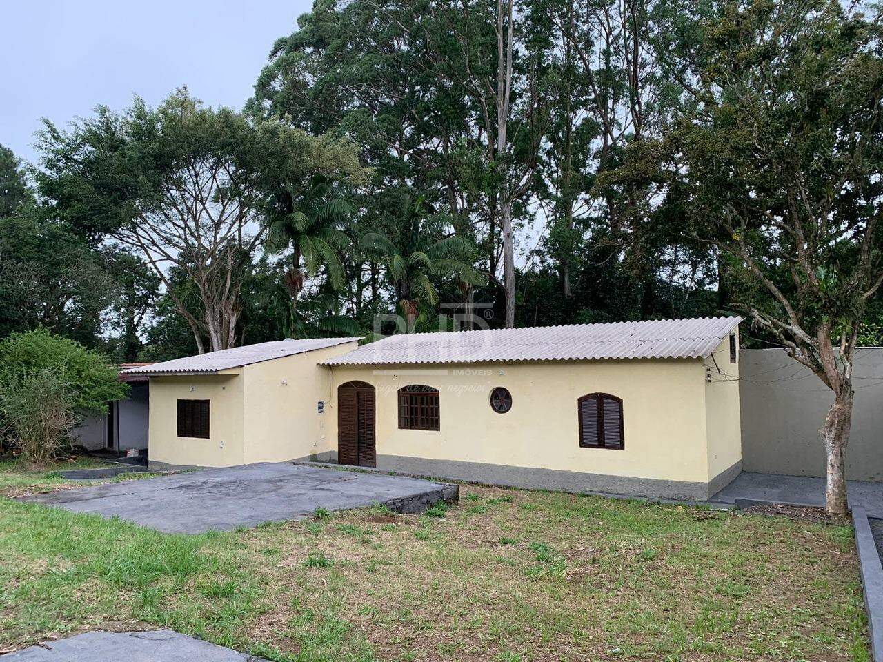 Fazenda à venda com 2 quartos, 80m² - Foto 1