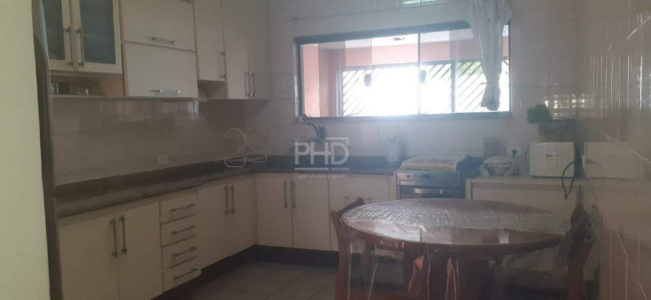 Sobrado à venda com 4 quartos, 250m² - Foto 10